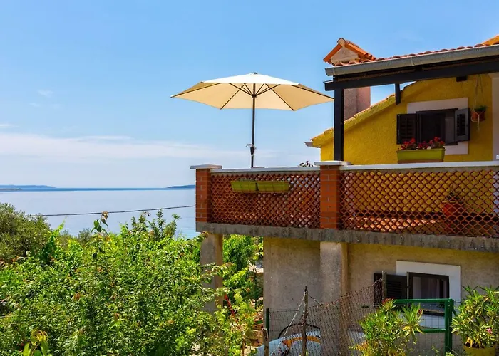 Nona, 3* Miholašćica